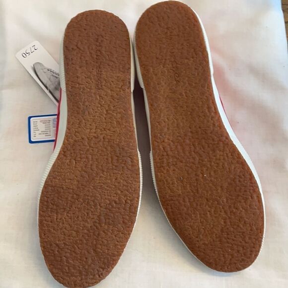 SUPERGA RED 2750 CLASSIC SNEAKERS.  NEW - Picture 6 of 9